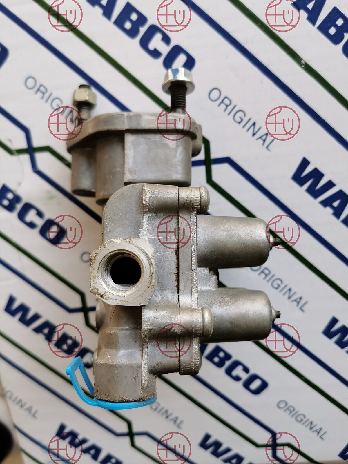 WABCO 934 714 151 0 photo 2