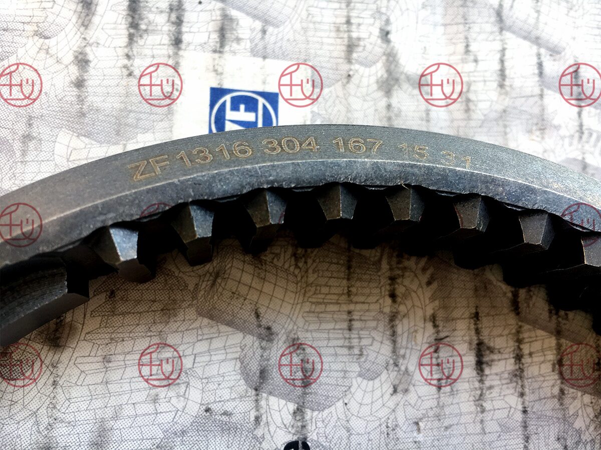 ZF 1316 304 167 photo 2