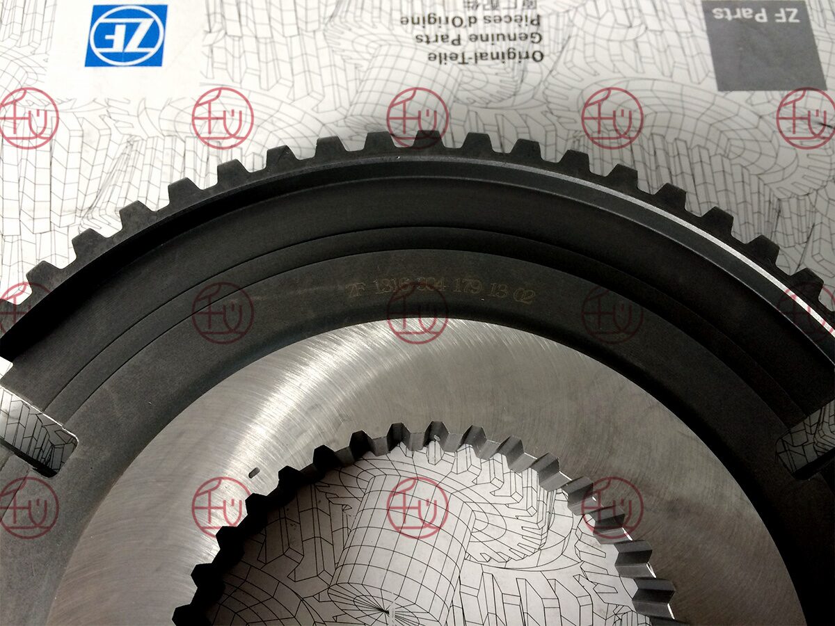 ZF 1316 304 179-1&2 Gear Seat photo 2